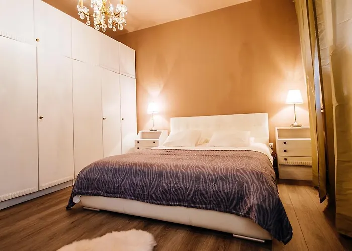 Apartment Golden Bridge Apartment With Private Parking *