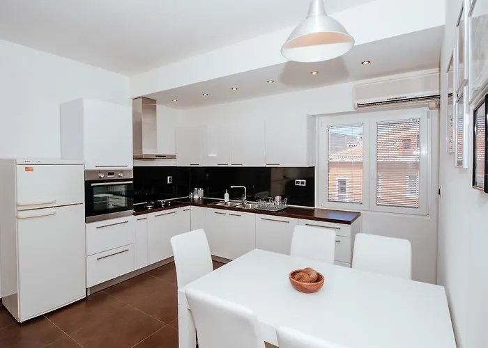Golden Bridge Apartment With Private Parking Apartment Zadar