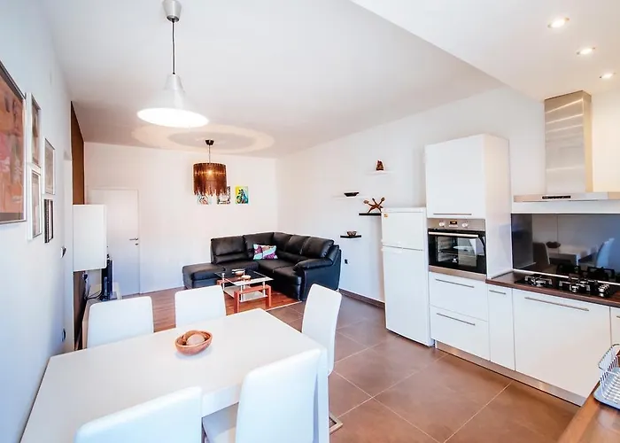 Apartment Golden Bridge Apartment With Private Parking Zadar